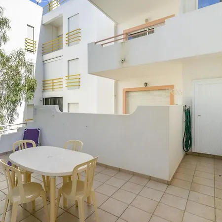 Lovelystay - Casa Da Pinheira Albufeira